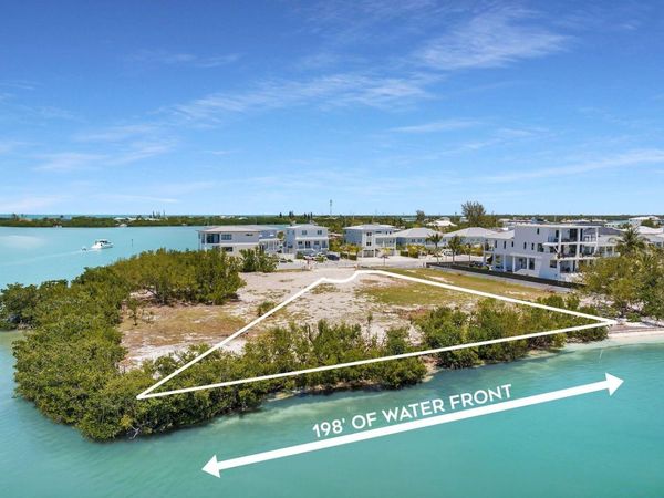 246 & 248 Pescayo Avenue, MARATHON, FL 33050