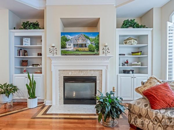 7245 Willow Brook Court, Denver, NC 28037