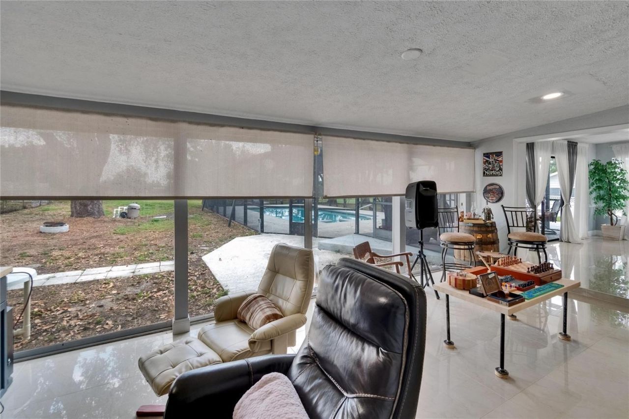 2219 Summit View Drive, Valrico, FL 33596 Photo