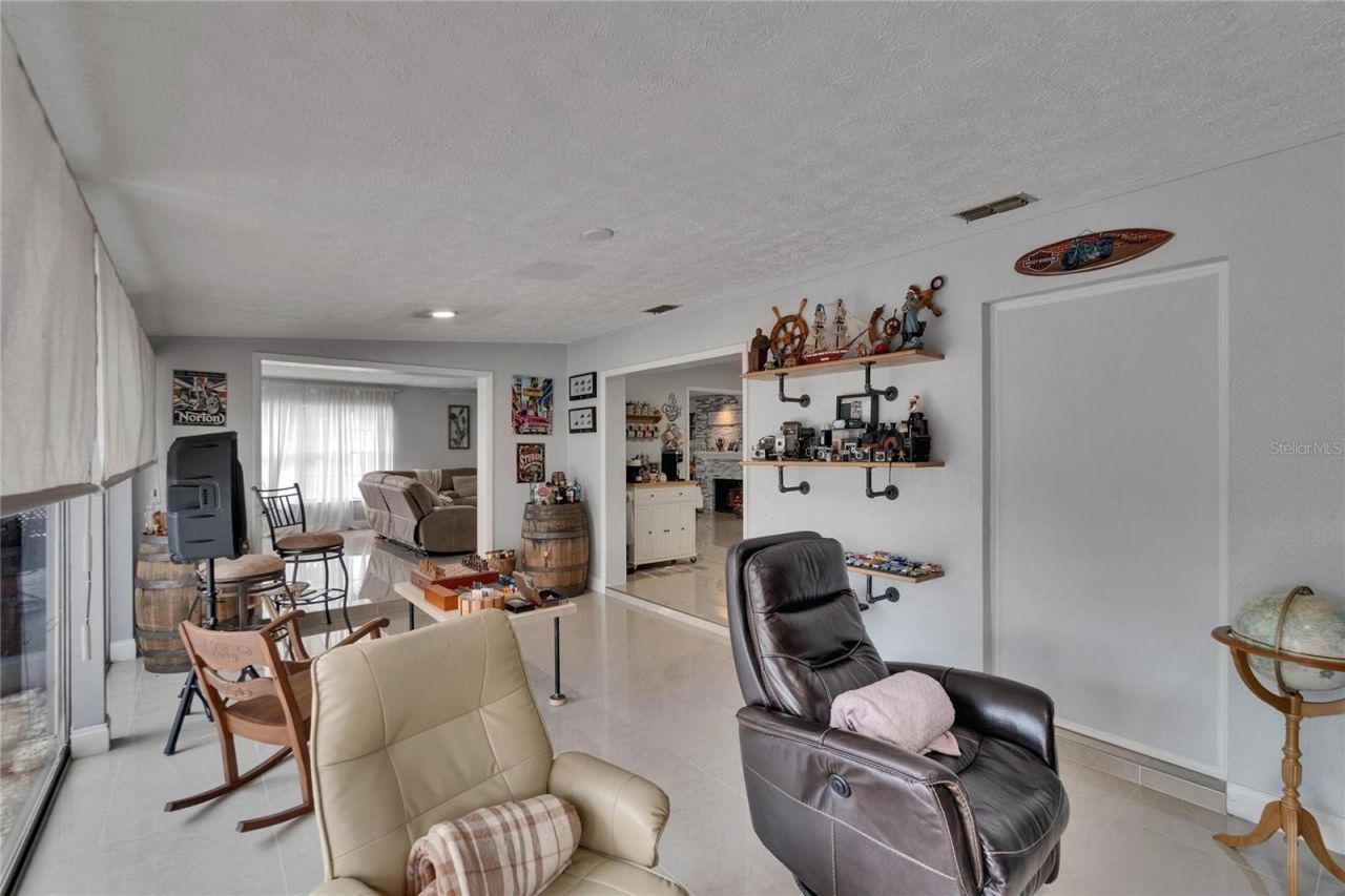 2219 Summit View Drive, Valrico, FL 33596 Photo