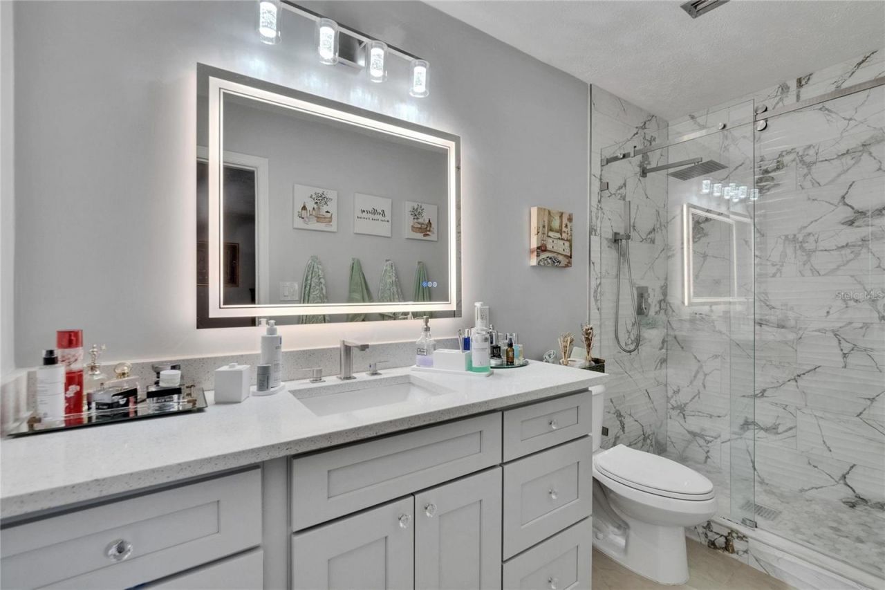 2219 Summit View Drive, Valrico, FL 33596 Photo