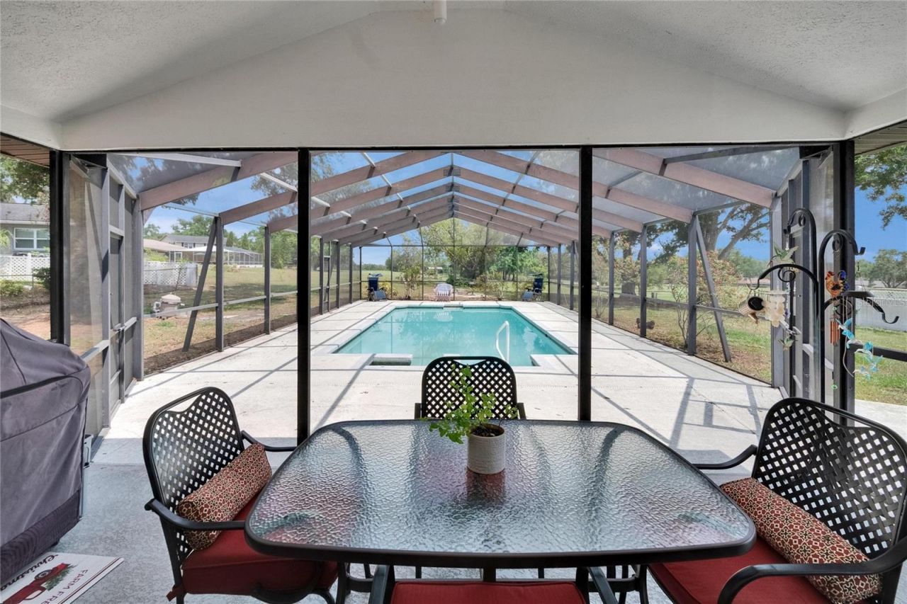 2219 Summit View Drive, Valrico, FL 33596 Photo