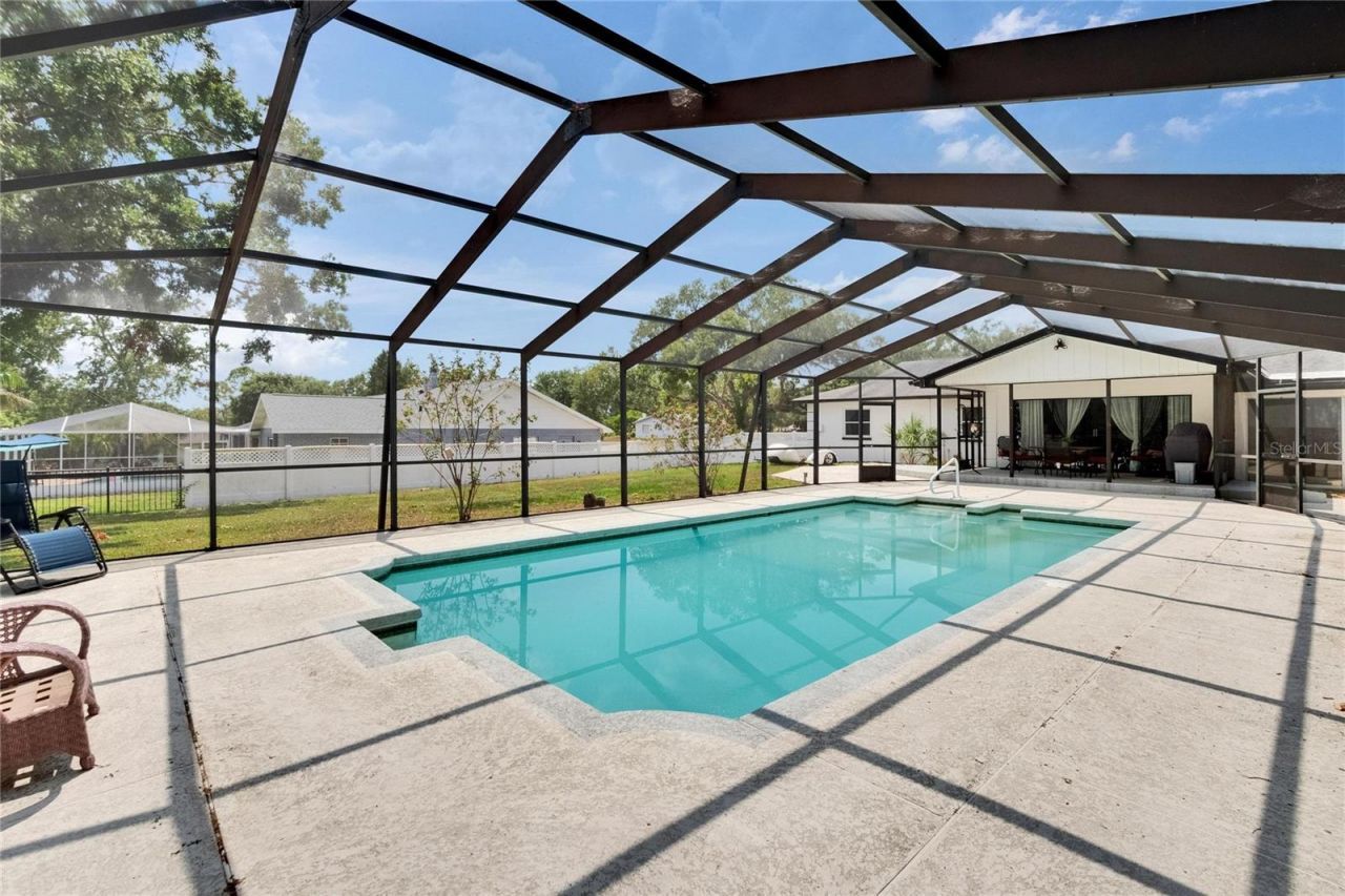 2219 Summit View Drive, Valrico, FL 33596 Photo