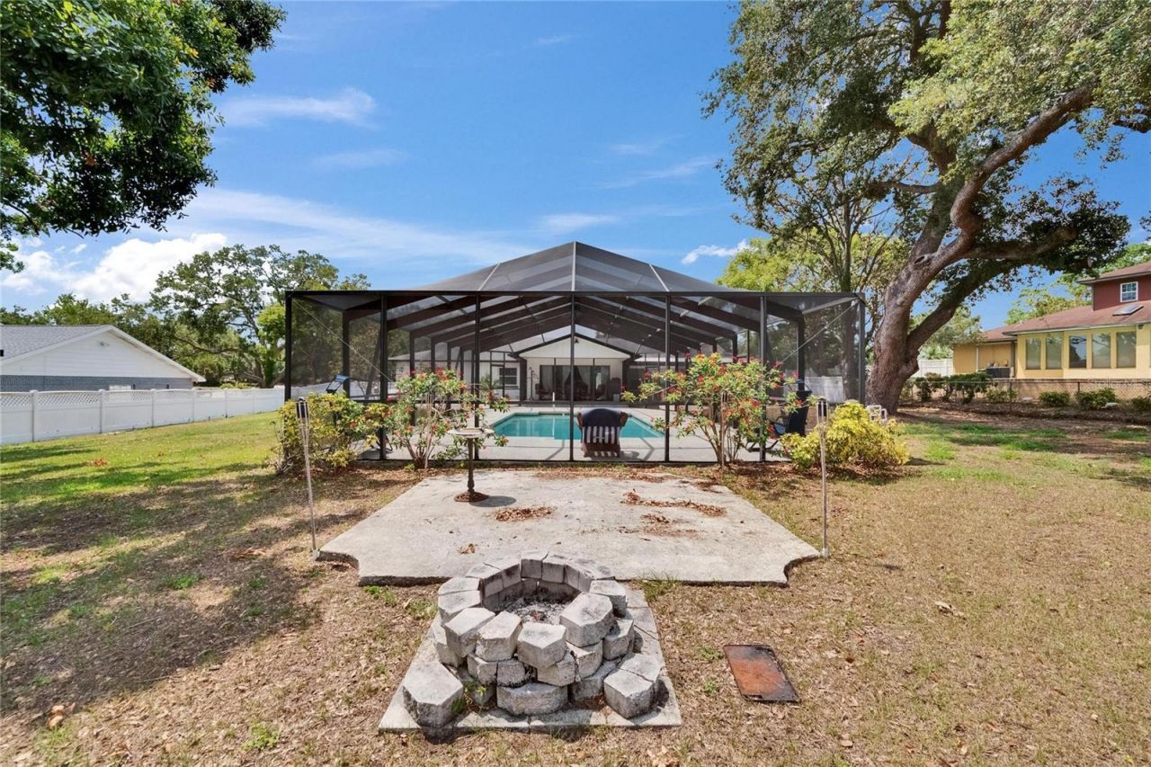 2219 Summit View Drive, Valrico, FL 33596 Photo