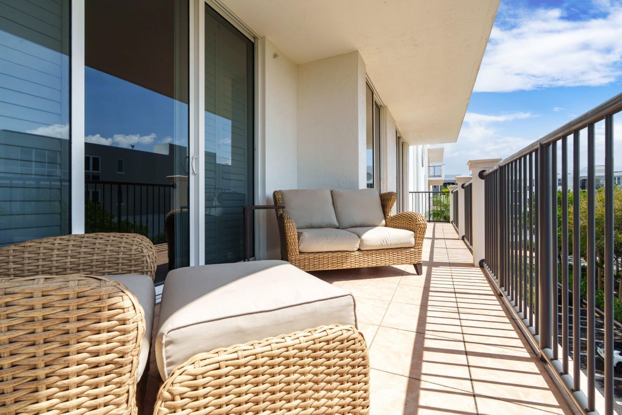 101 SE 20th Avenue, Unit 501, Deerfield Beach, FL 33441 Photo