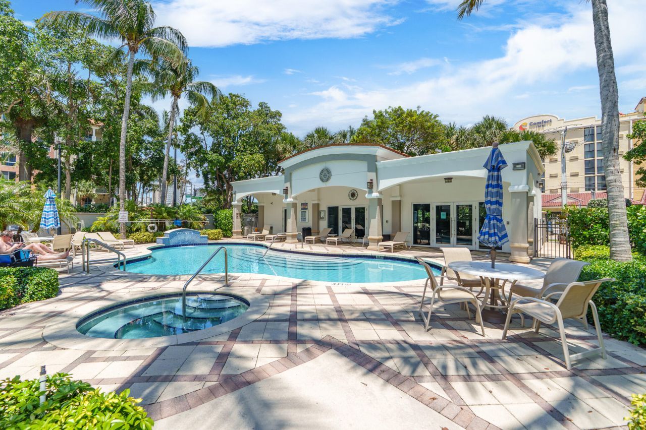 101 SE 20th Avenue, Unit 501, Deerfield Beach, FL 33441 Photo