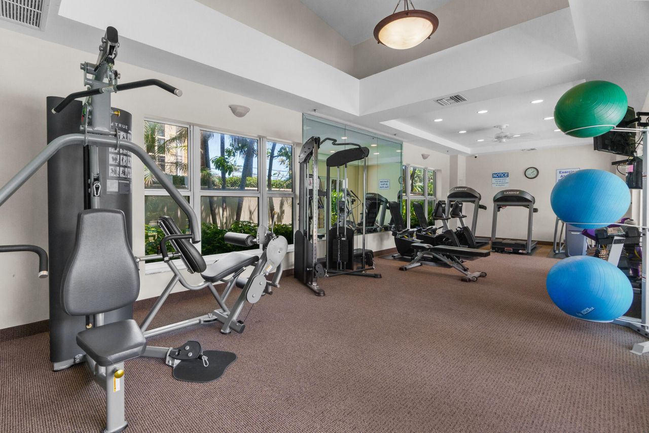 101 SE 20th Avenue, Unit 501, Deerfield Beach, FL 33441 Photo