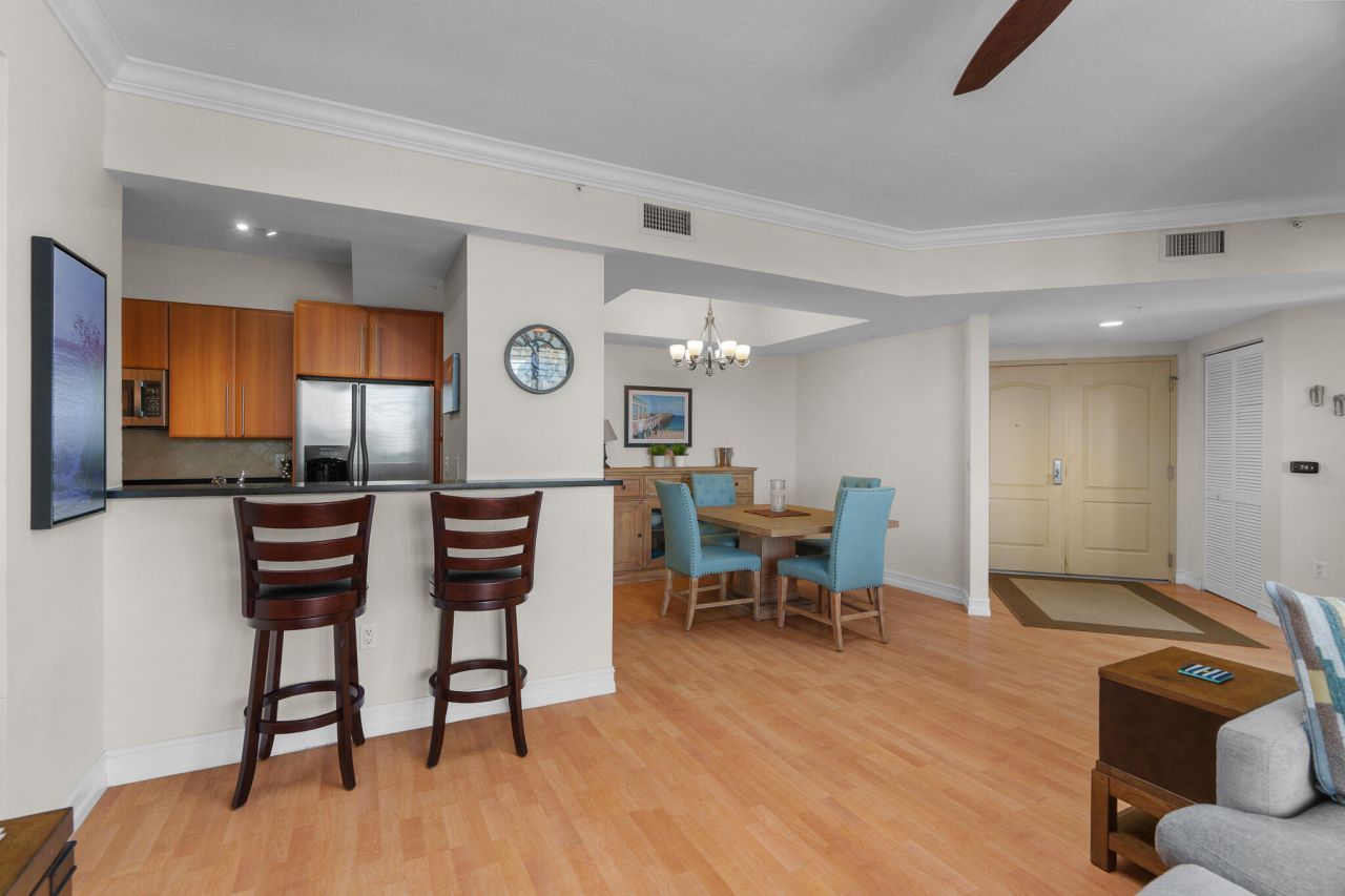 101 SE 20th Avenue, Unit 501, Deerfield Beach, FL 33441 Photo