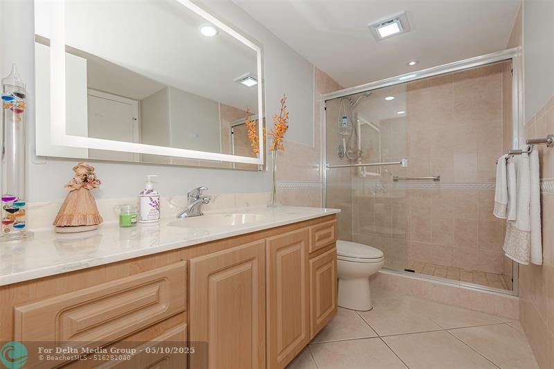 230 Lakeview Drive, Unit 201, Weston, FL 33326 Photo