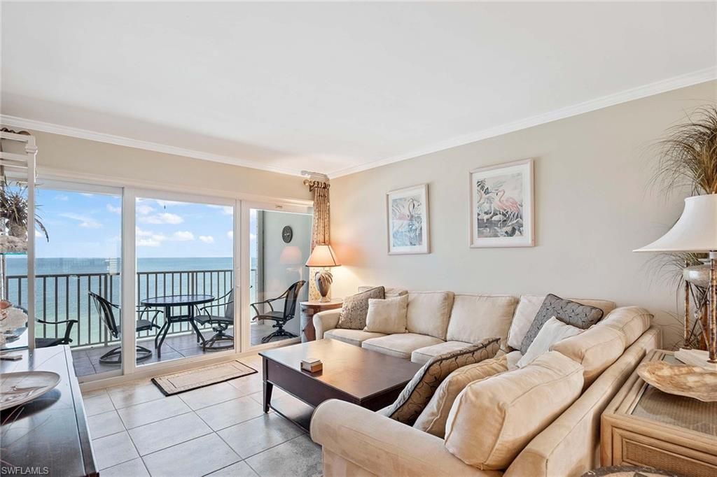 3443 Gulf Shore Blvd N, Unit 808, Naples, FL 34103 Photo