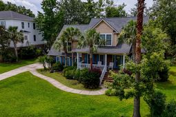 1721 Bowline Drive photo 4