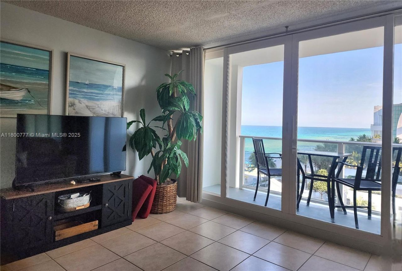 3505 S Ocean Dr, Unit 815, Hollywood, FL 33019 Photo