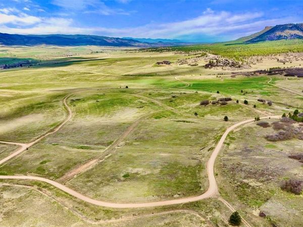 3 S Perry Park Road, Larkspur, CO 80118