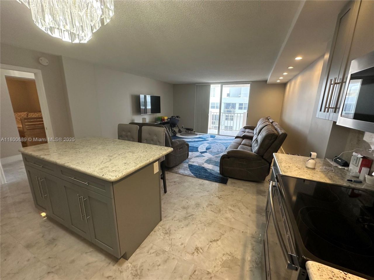 1865 S Ocean Dr, Unit 17C, Hallandale Beach, FL 33009 Photo