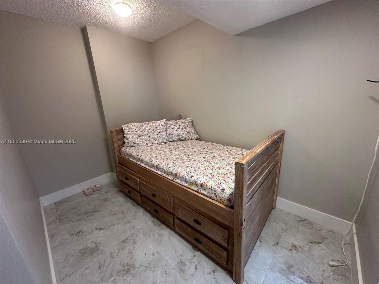 1865 S Ocean Dr, Unit 17C, Hallandale Beach, FL 33009 Photo