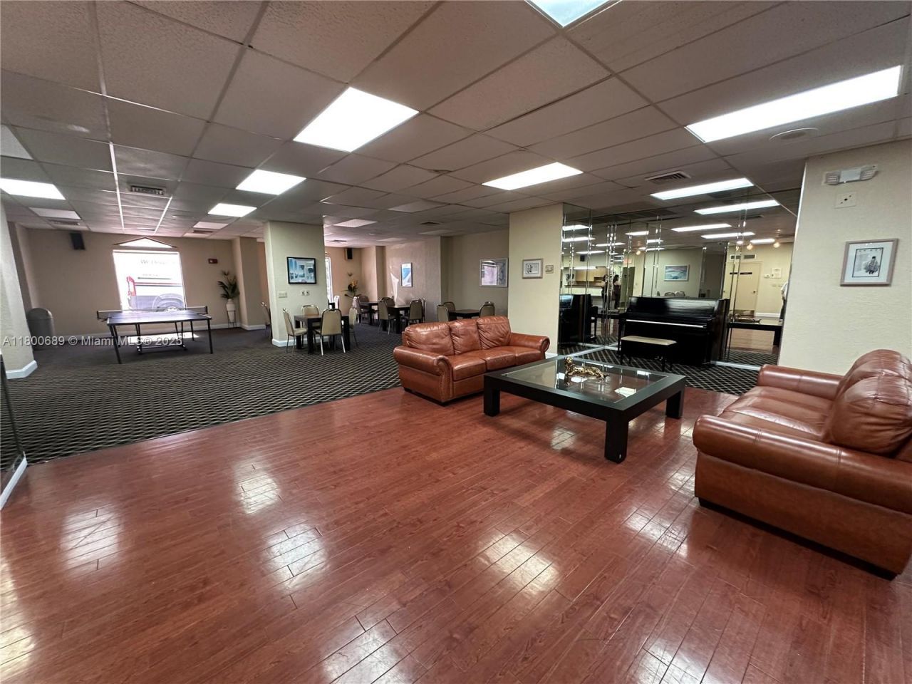 1865 S Ocean Dr, Unit 17C, Hallandale Beach, FL 33009 Photo