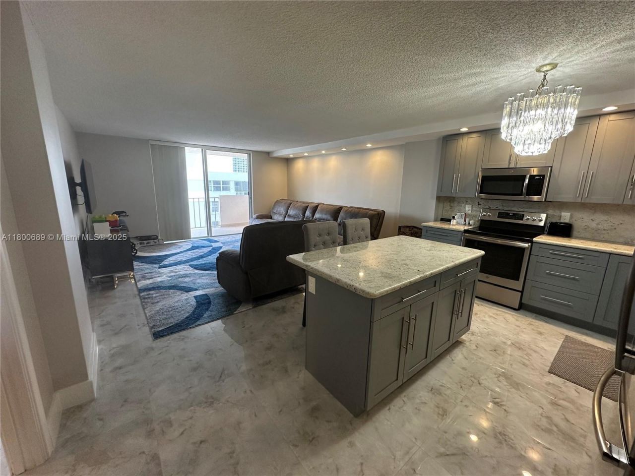 1865 S Ocean Dr, Unit 17C, Hallandale Beach, FL 33009 Photo