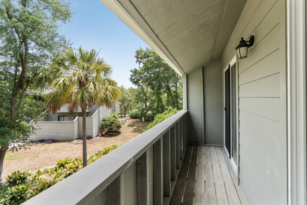 1142 Village Creek Lane Photo 17