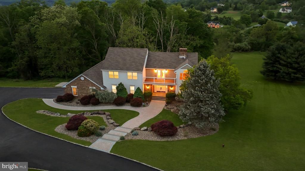 152 Hickory Corner Road, Milford, NJ 08848 Main Photo