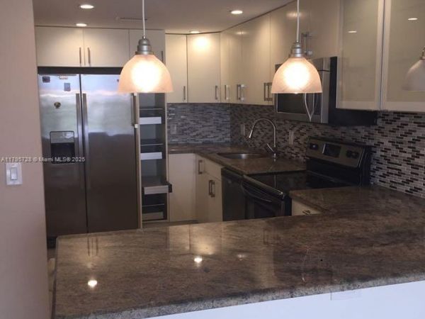 13499 Biscayne Blvd, Unit 713, North Miami, FL 33181