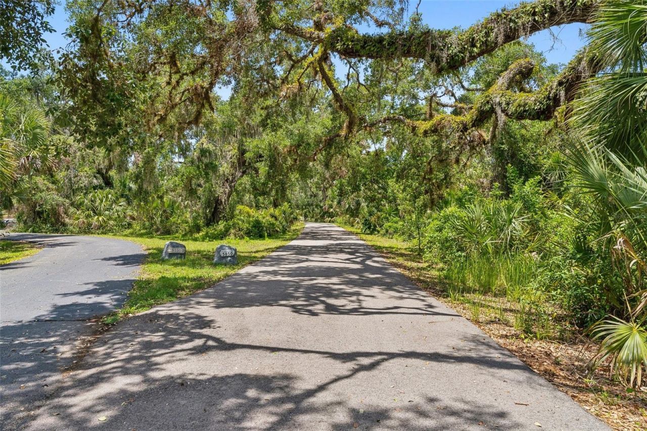 5850 Saddle Oak Trail, Sarasota, FL 34241 Photo