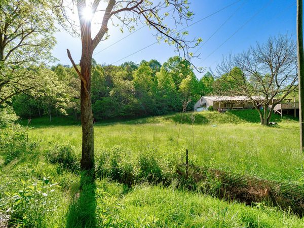 1668 Fowlers Br Road, Hiltons, VA 24258