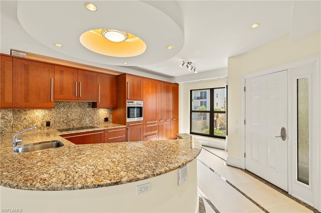 625 La Peninsula Blvd, Unit 625, Naples, FL 34113 Photo