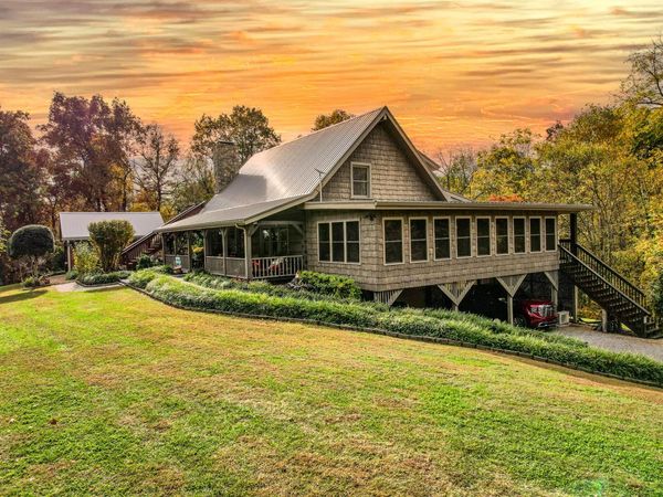 570 Stephen Brooks Road, Greeneville, TN 37743