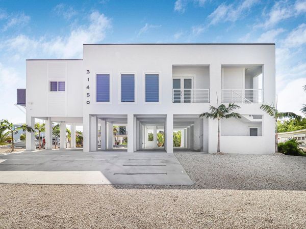 31450 Avenue G, Big Pine, FL 33043