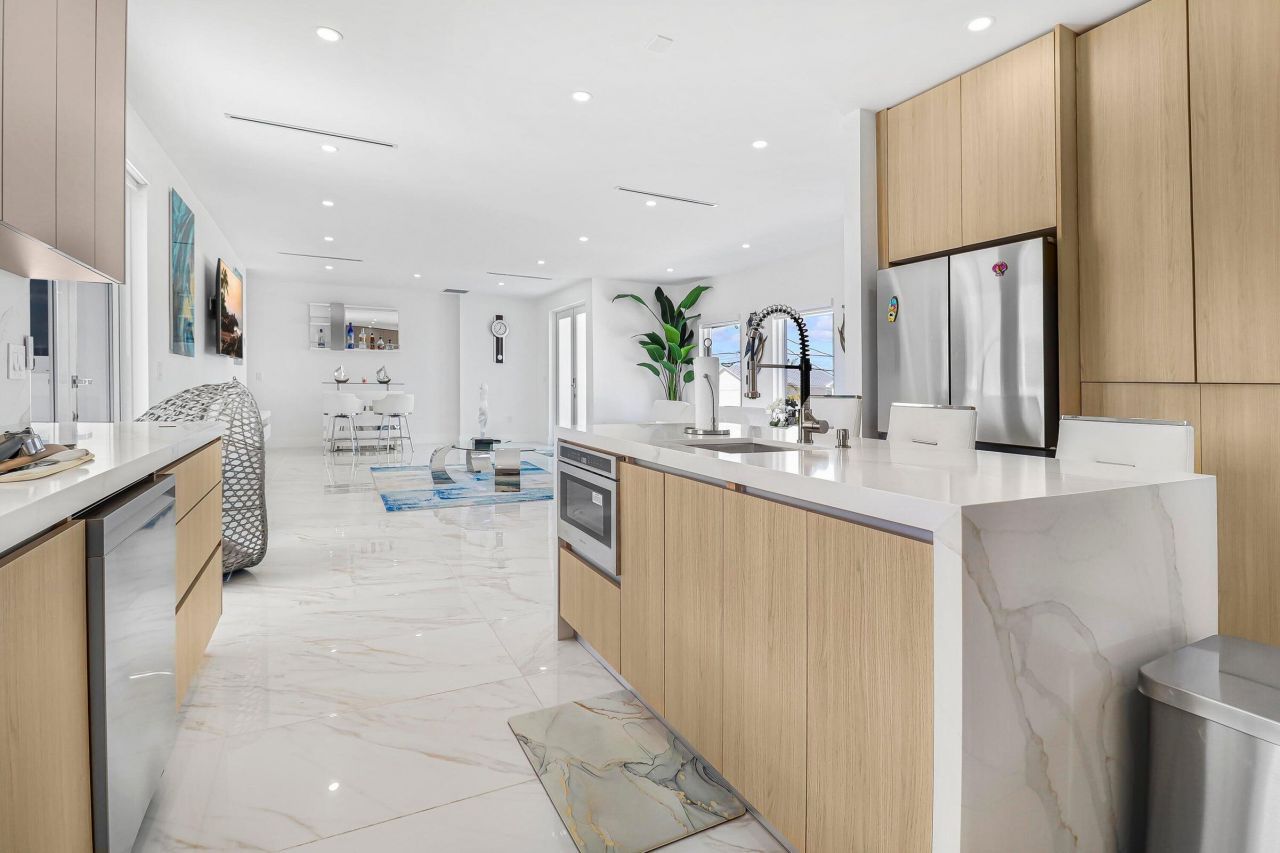 31450 Avenue G, Big Pine Key, FL 33043 Photo