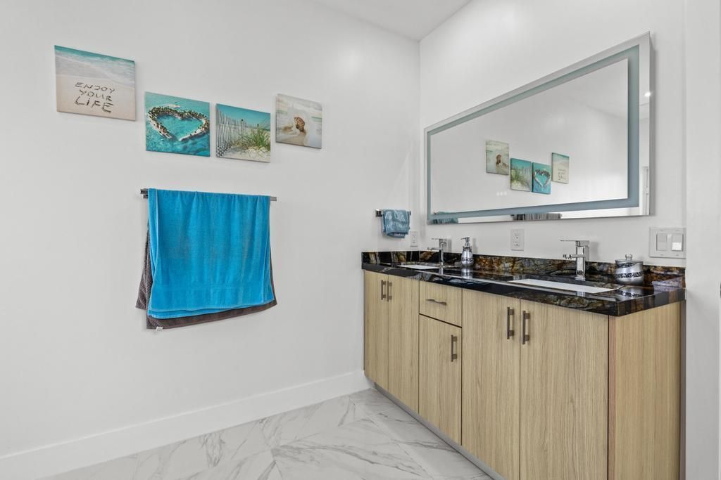 31450 Avenue G, Big Pine Key, FL 33043 Photo