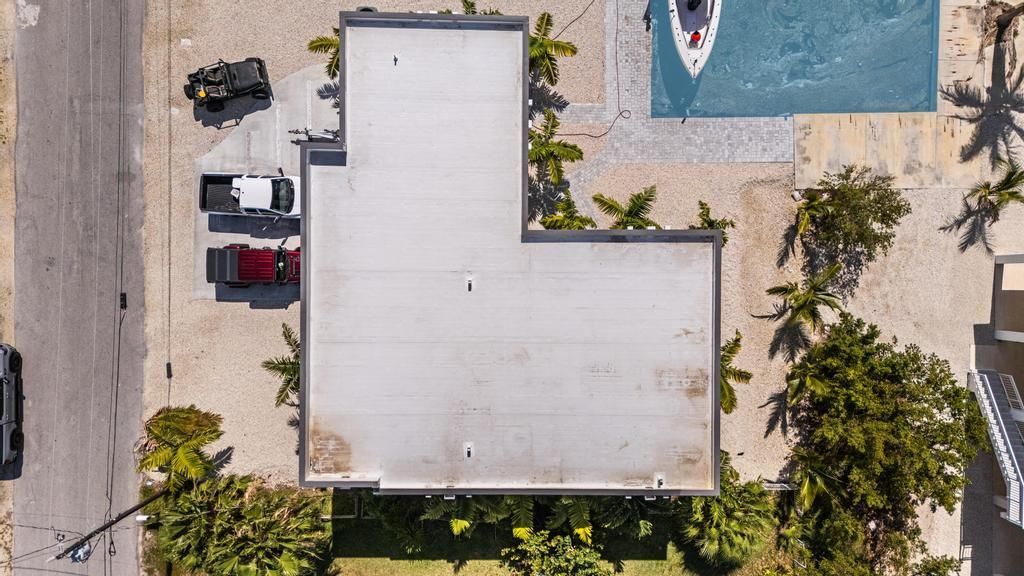 31450 Avenue G, Big Pine Key, FL 33043 Photo