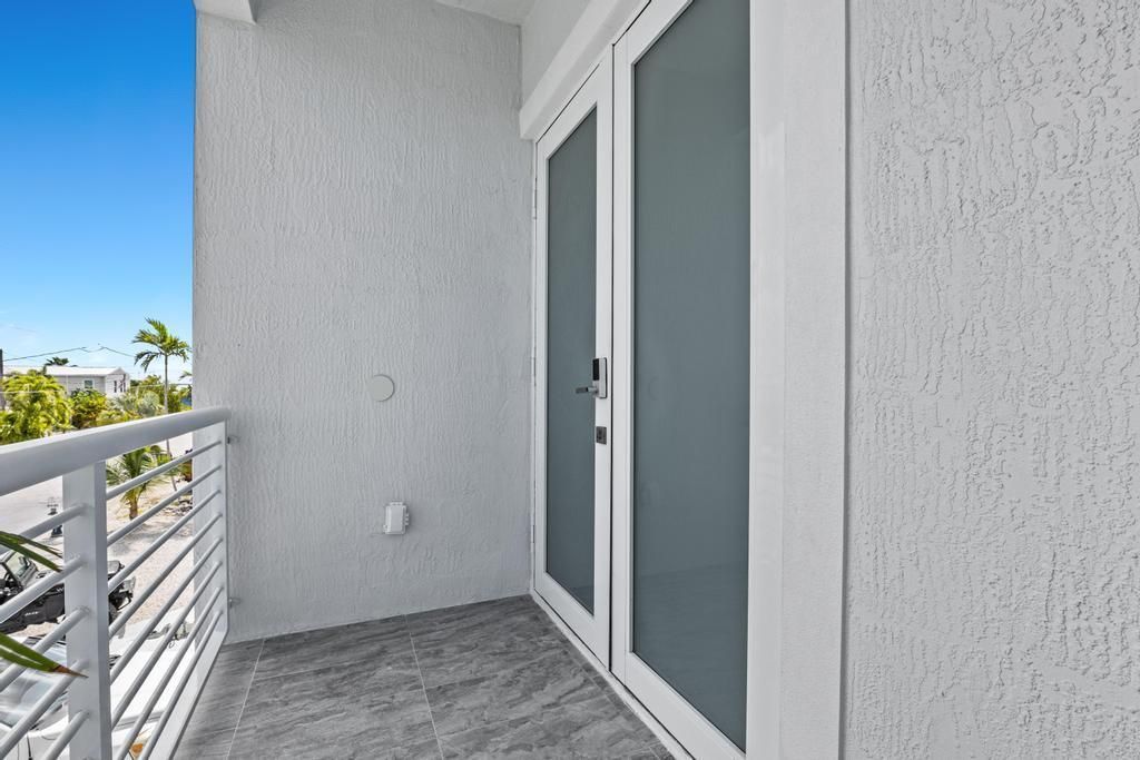 31450 Avenue G, Big Pine Key, FL 33043 Photo