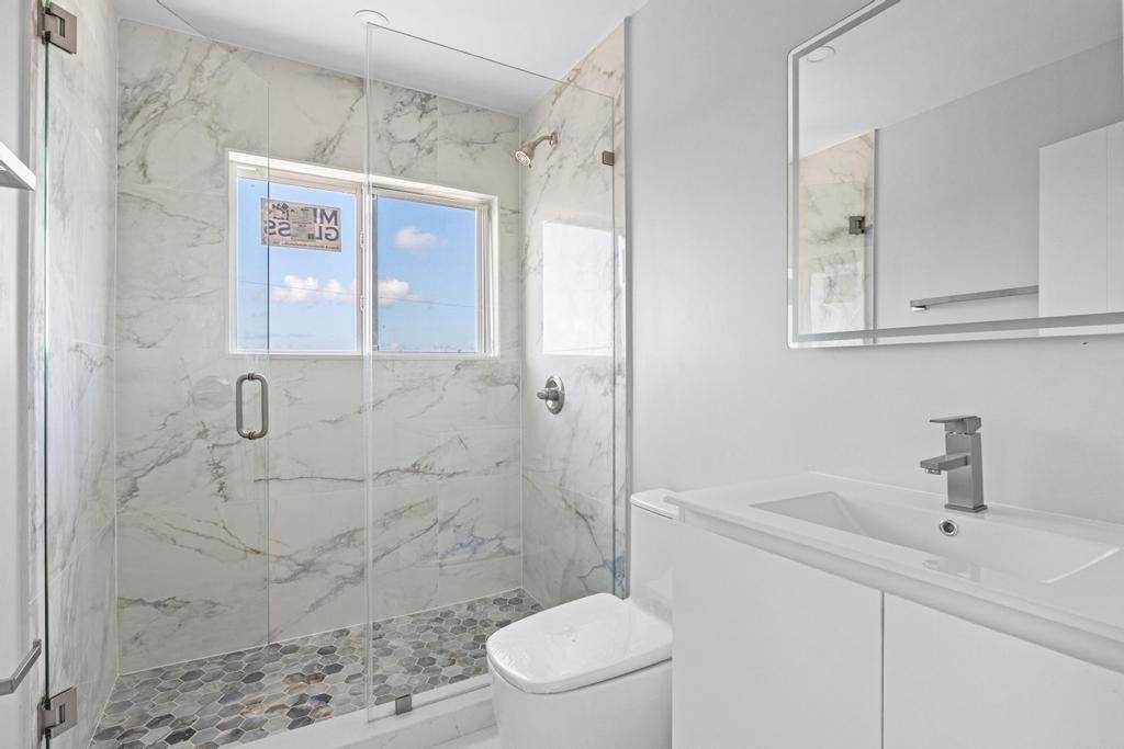 31569 Avenue D, Big Pine Key, FL 33043 Photo