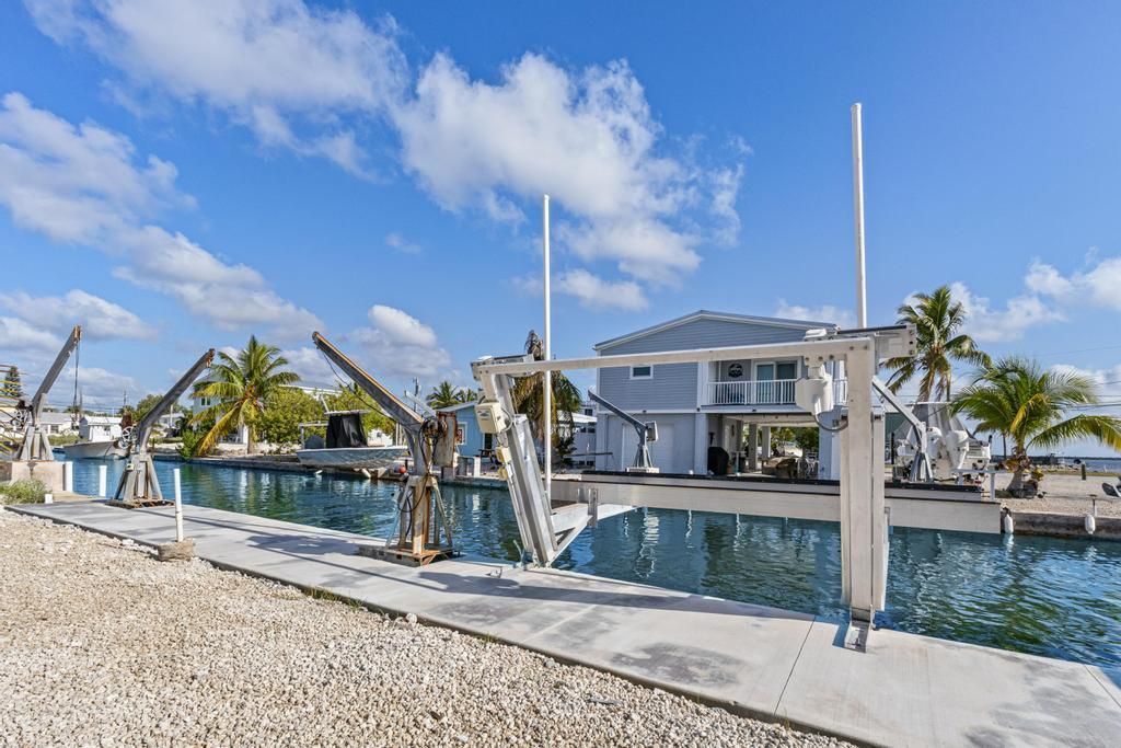 31569 Avenue D, Big Pine Key, FL 33043 Photo