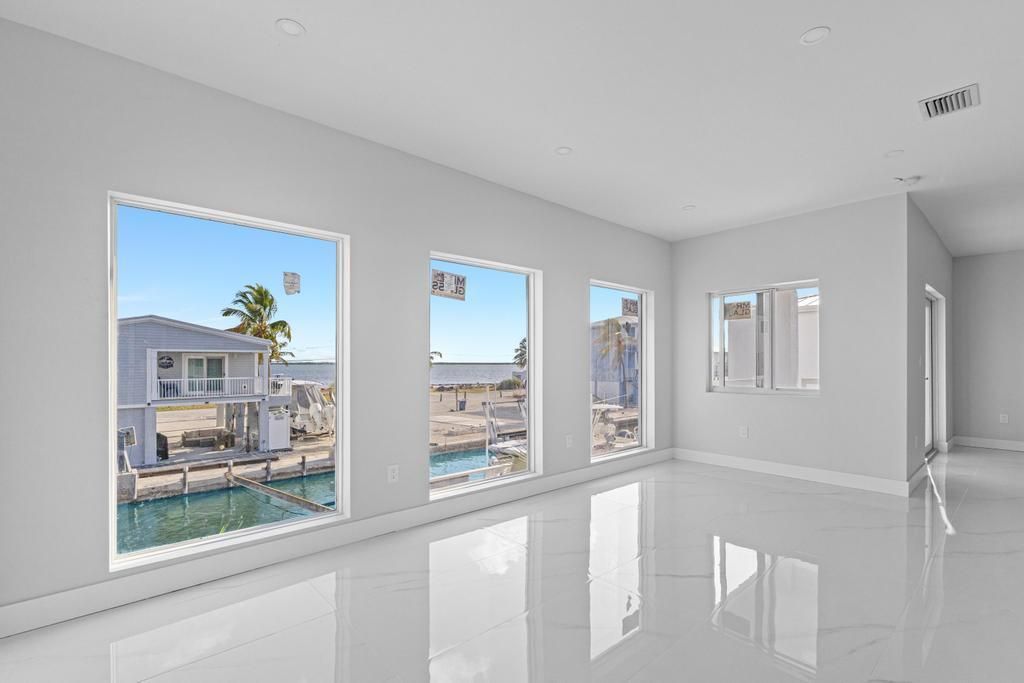 31569 Avenue D, Big Pine Key, FL 33043 Photo