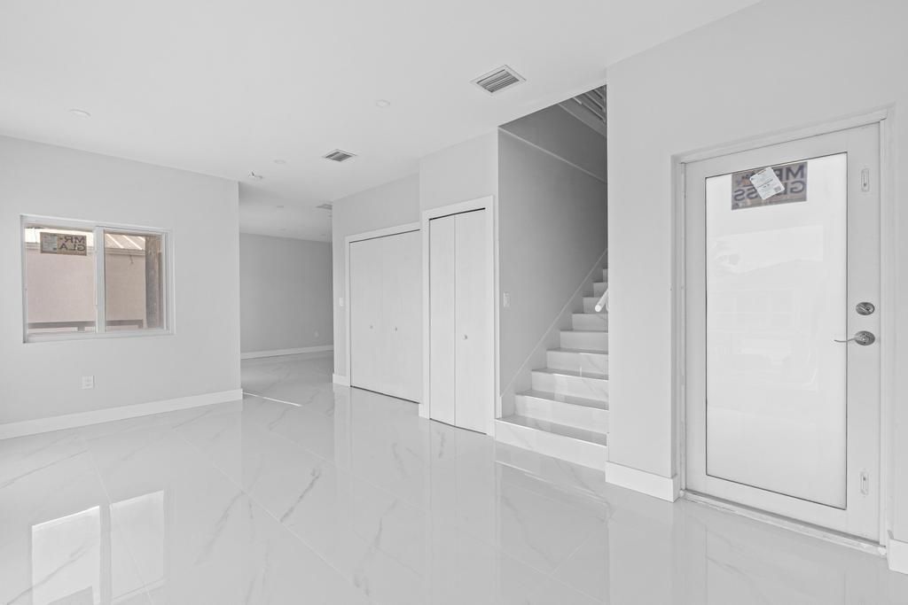 31569 Avenue D, Big Pine Key, FL 33043 Photo