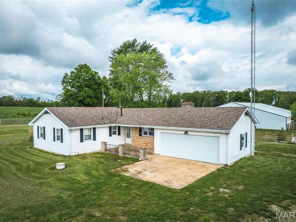 24265 Vinyard Road, Cuba, MO 65453
