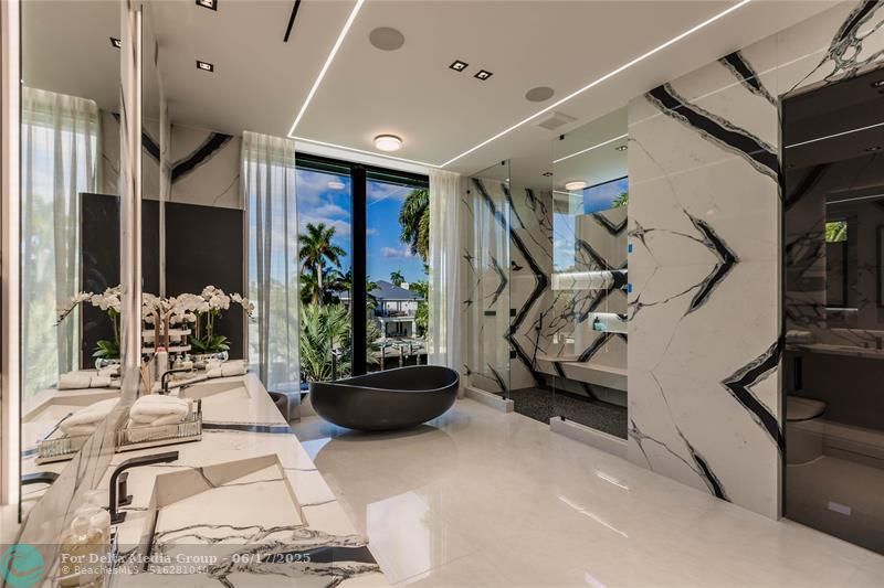 725 Poinciana Dr, Fort Lauderdale, FL 33301 Photo