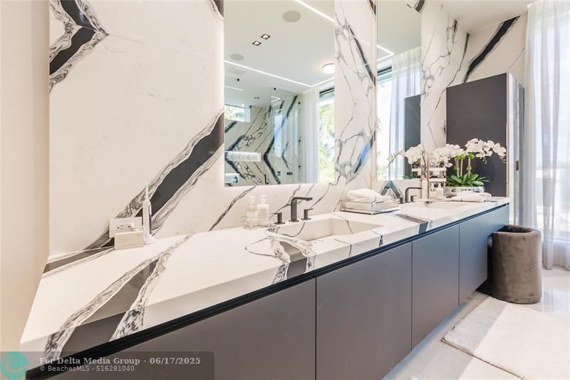 725 Poinciana Dr, Fort Lauderdale, FL 33301 Photo