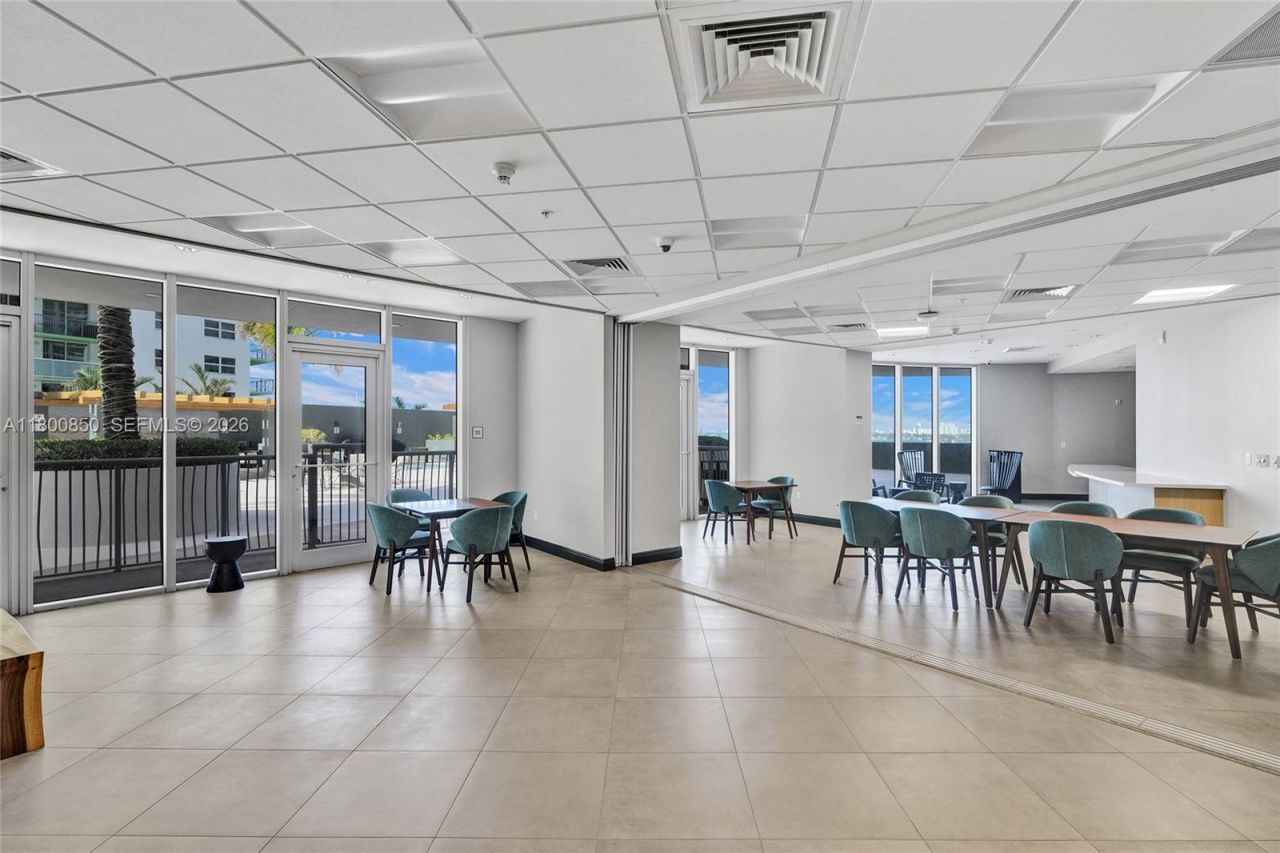 1750 N Bayshore Dr, Unit 4007, Miami, FL 33132 Photo