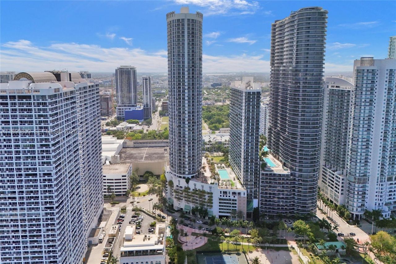 1750 N Bayshore Dr, Unit 4007, Miami, FL 33132 Photo