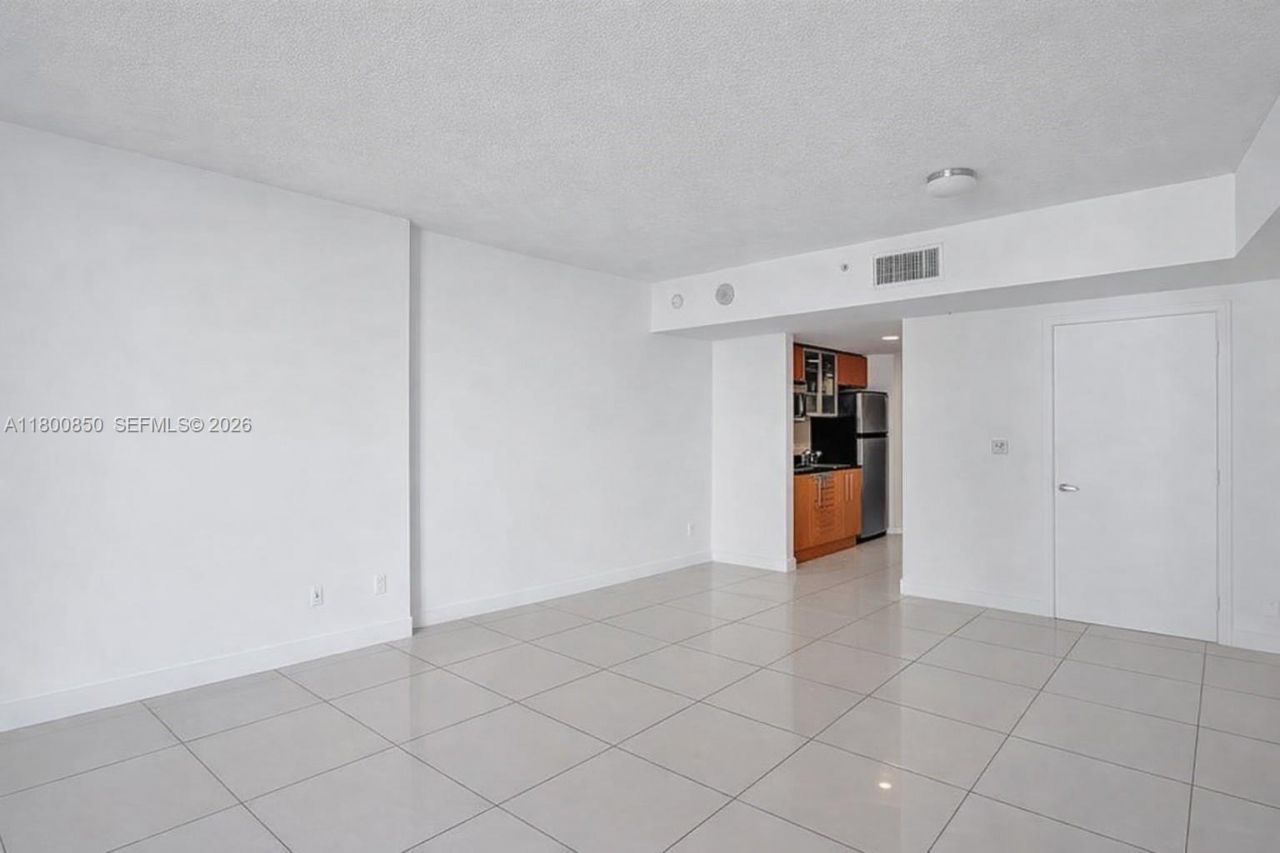 1750 N Bayshore Dr, Unit 4007, Miami, FL 33132 Photo