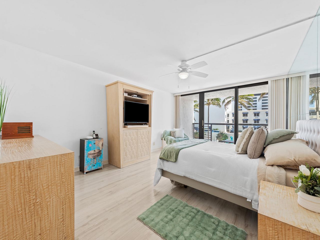 2727 S Ocean Boulevard, Unit 304, Highland Beach, FL 33487 Photo