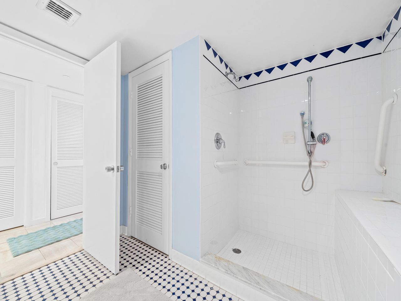 2727 S Ocean Boulevard, Unit 304, Highland Beach, FL 33487 Photo