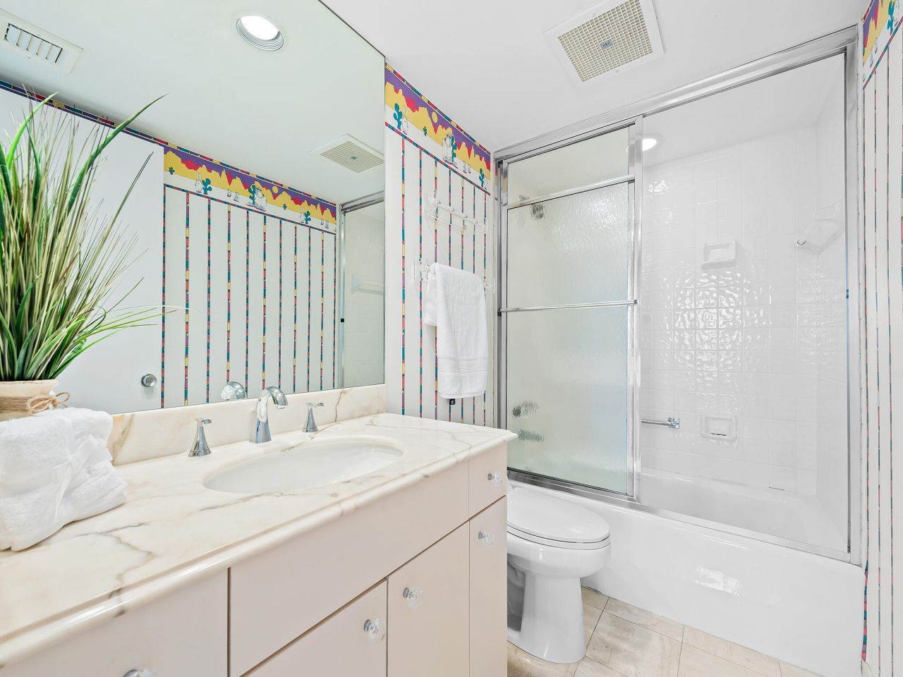 2727 S Ocean Boulevard, Unit 304, Highland Beach, FL 33487 Photo