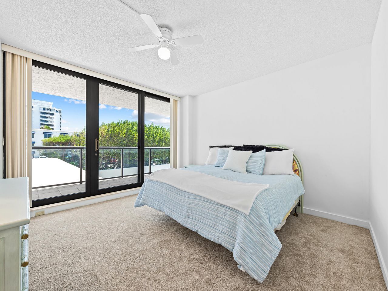 2727 S Ocean Boulevard, Unit 304, Highland Beach, FL 33487 Photo