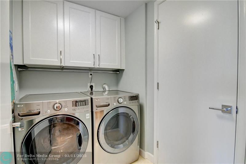 2640 Lake Shore Dr, Unit 2211, Riviera Beach, FL 33404 Photo