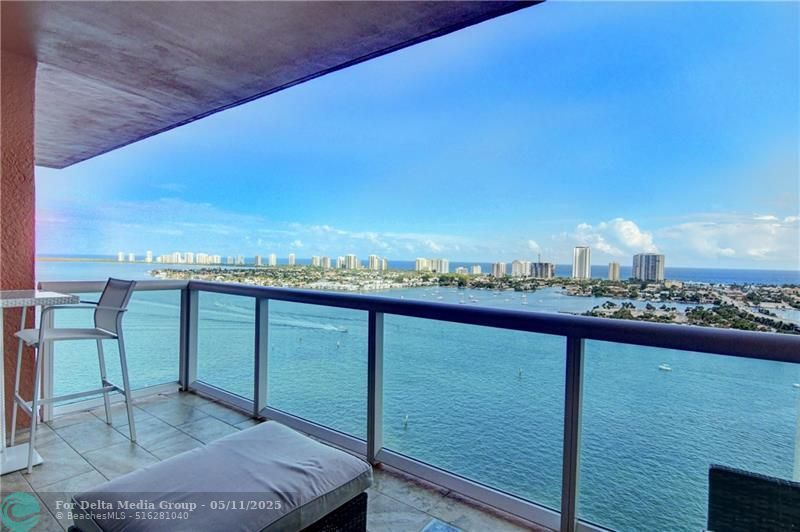 2640 Lake Shore Dr, Unit 2211, Riviera Beach, FL 33404 Photo