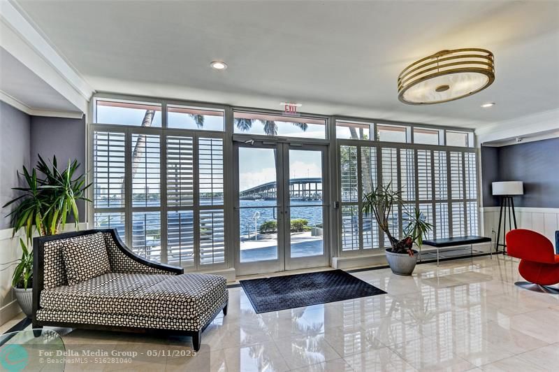 2640 Lake Shore Dr, Unit 2211, Riviera Beach, FL 33404 Photo